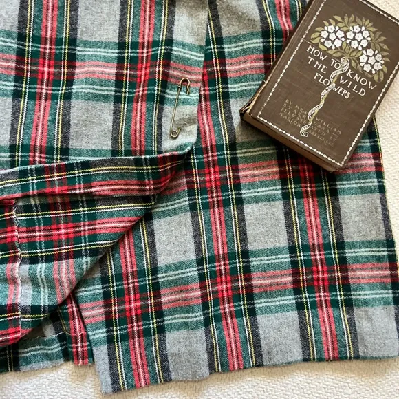 1970s Sears Vintage Tartan Kilt Wrap Midi Skirt