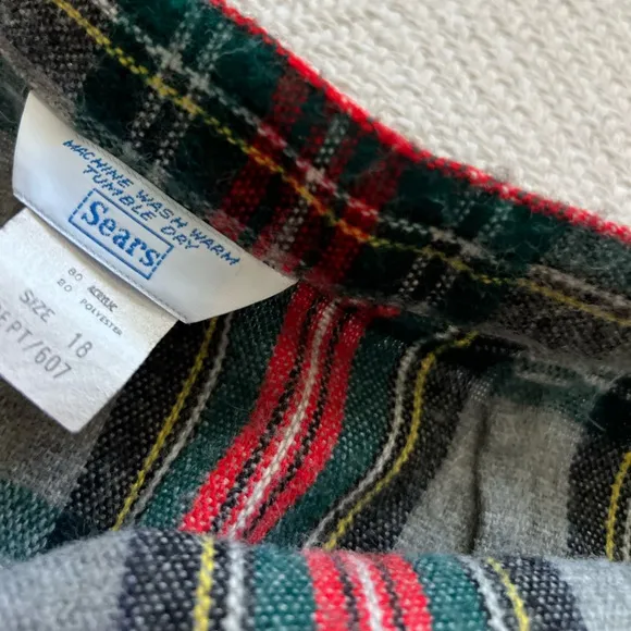 1970s Sears Vintage Tartan Kilt Wrap Midi Skirt