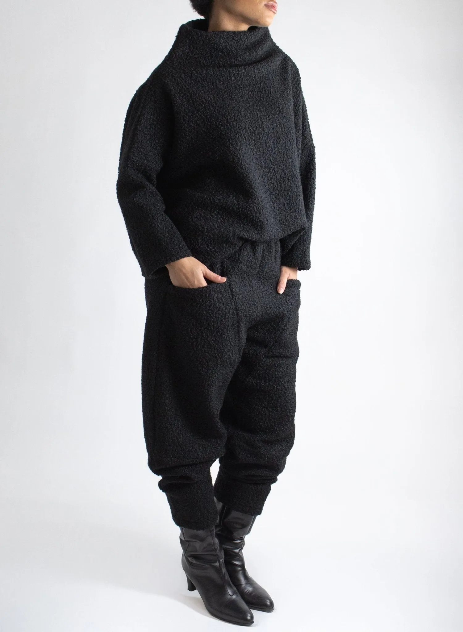 Ada Pant - Black Teddy
