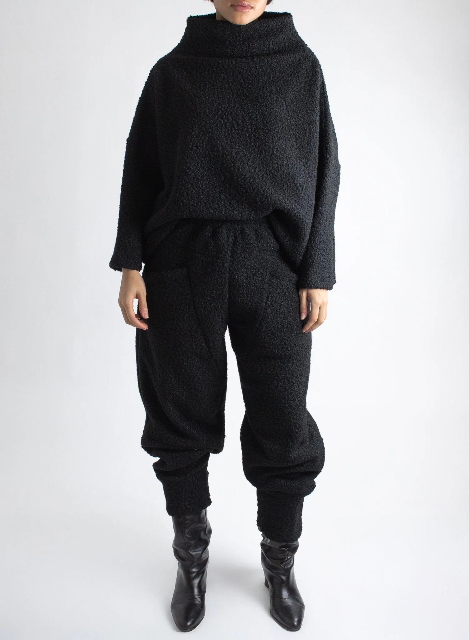 Ada Pant - Black Teddy