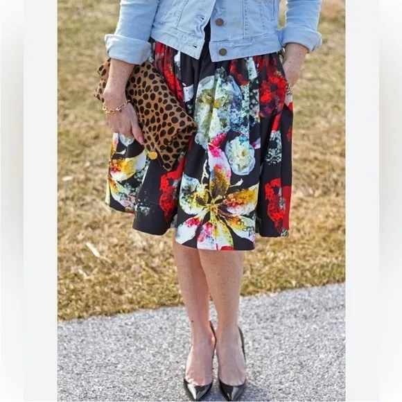 Alice   Olivia Pia Floral-Print Pleated Full Skirt Size 0