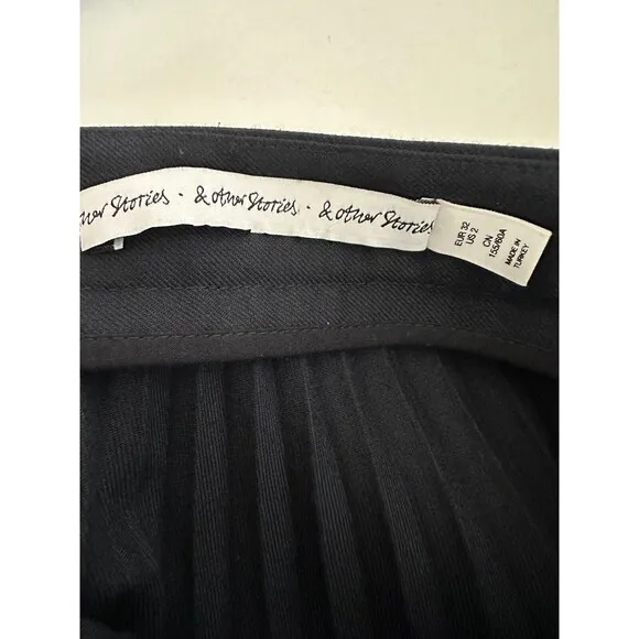 &amp; Other Stories Pleated Accordion Wool Blend Midi Skirt Navy Blue Classy Women 2