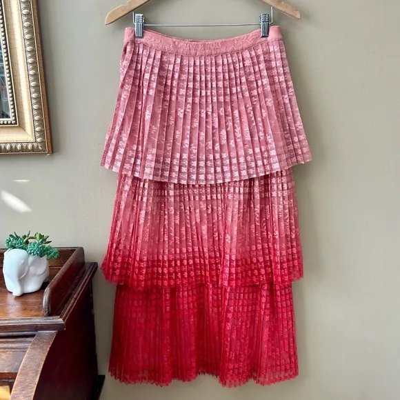 Anthropologie Maeve Brighton Tiered Midi Skirt Pink Ombre Pleated Lace Size 4