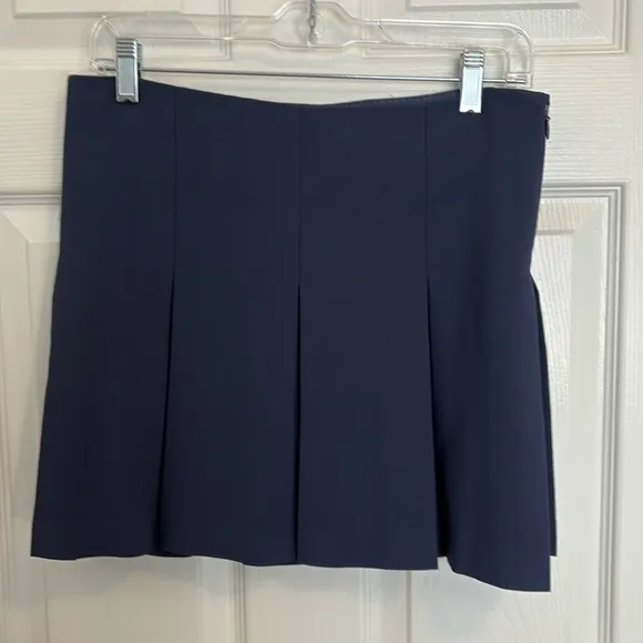 Aritzia Babaton Navy Hathaway Tennis Skirt Size 6