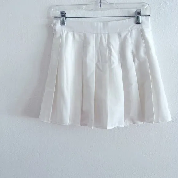 Authentic DJT White Pleated Tennis Core Skirt With Built In Shorts size S