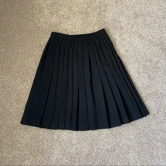 Chaus Black Dress Top and Pleated Skirt Set