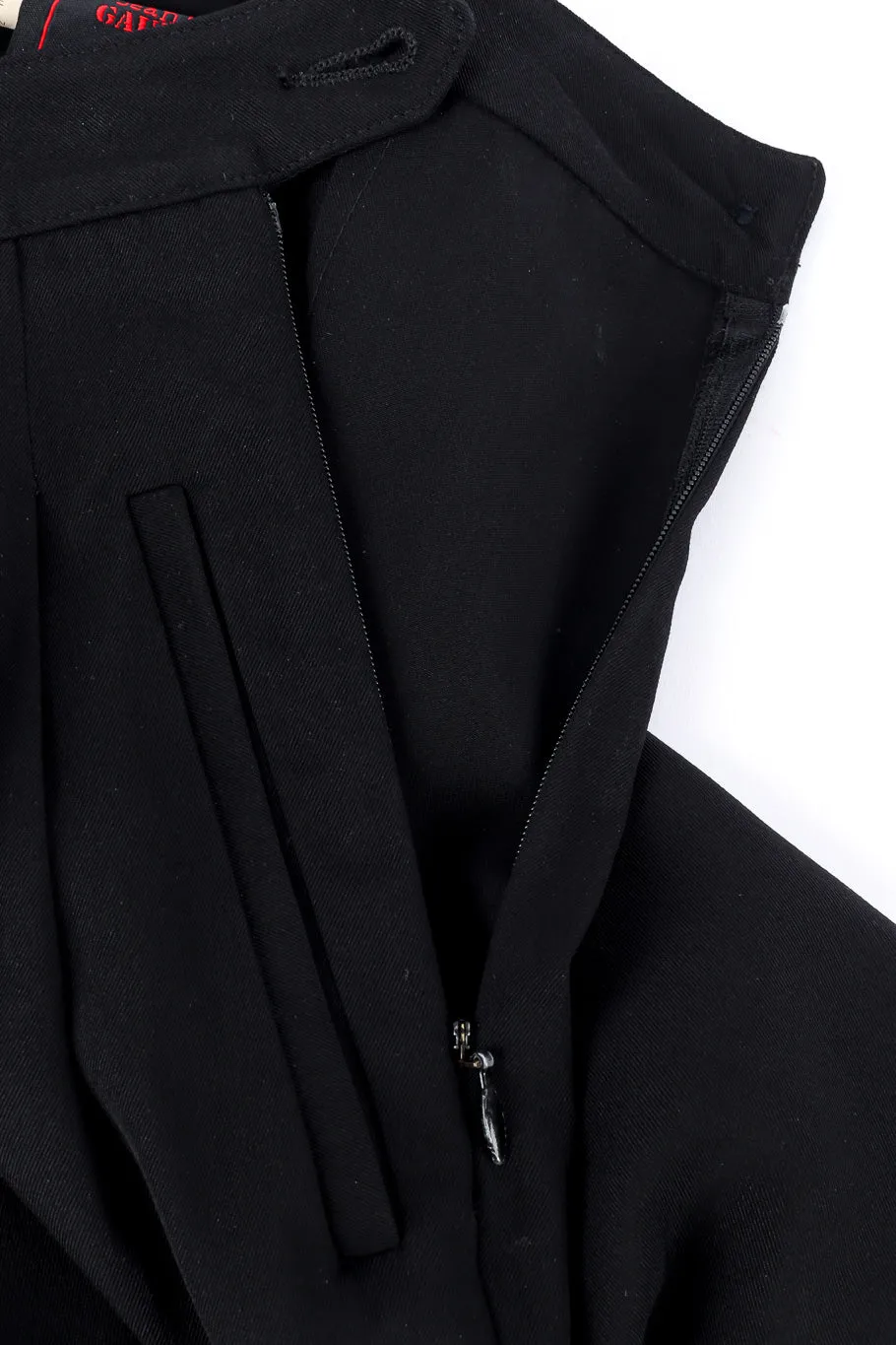 Classique Blazer and Pant Set