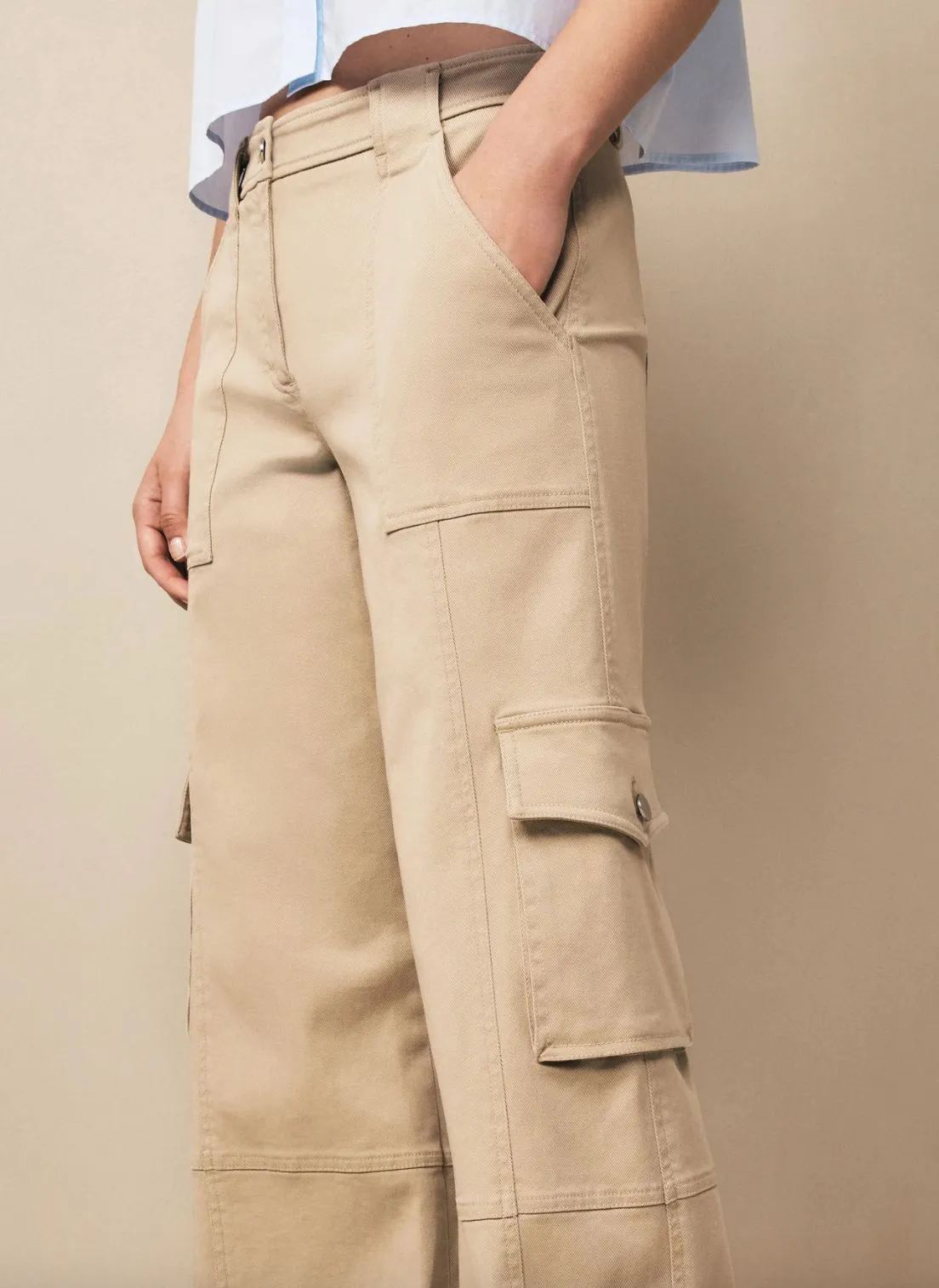 Coop w/Cargo Pockets