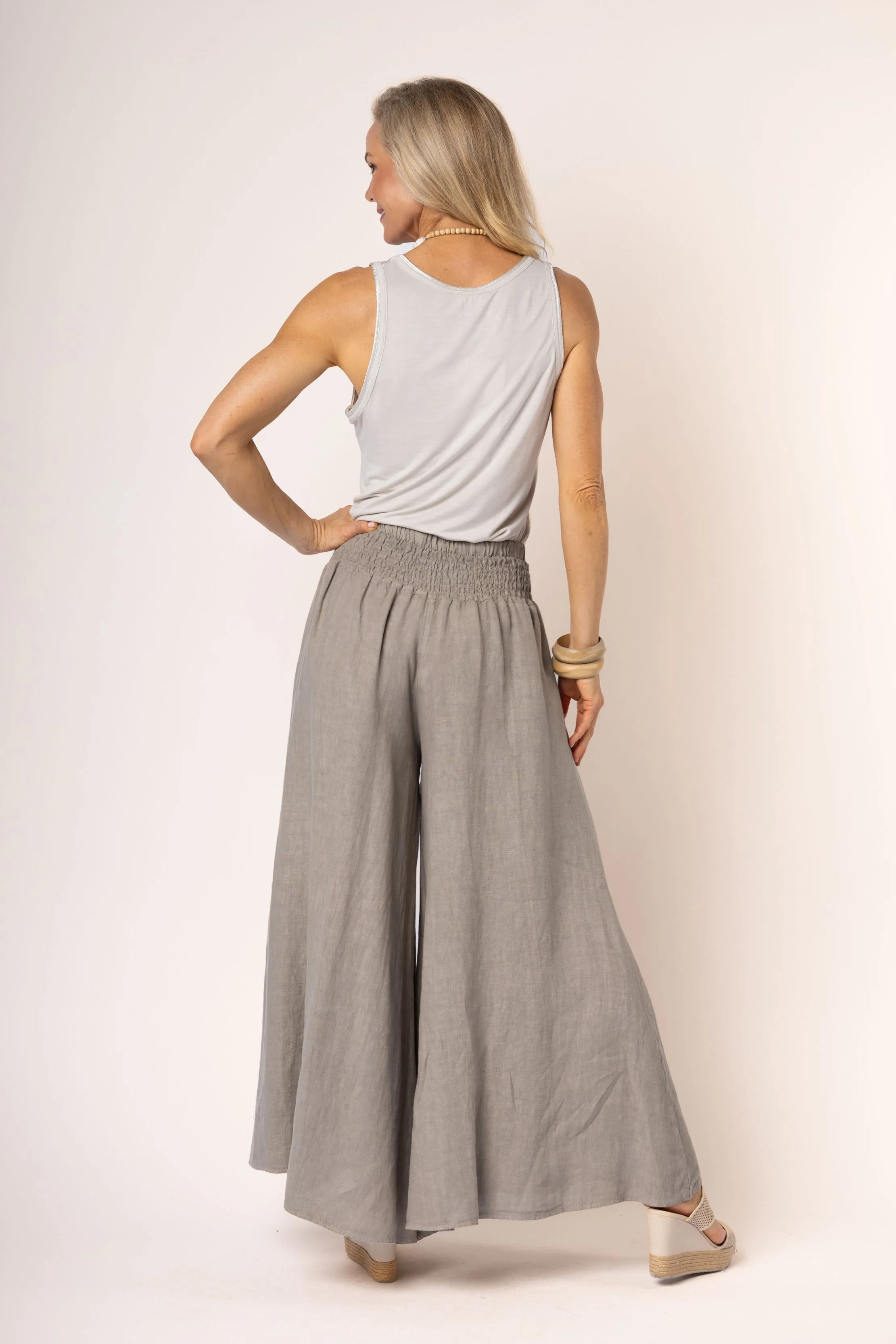 Diana Pant in Mocha