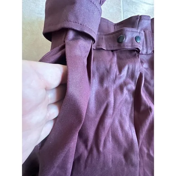 DL1961 Burgundy wax coated pleated waist‎ -belted front open Denim skirt size xs