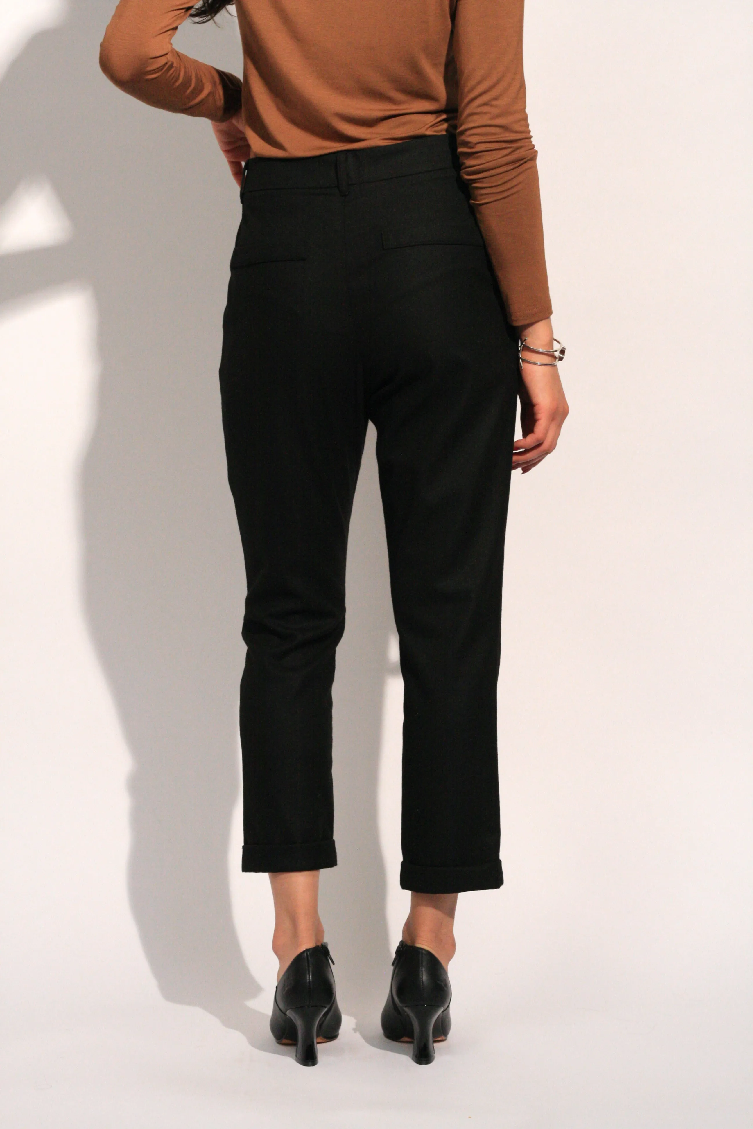 Eve Gravel Mirwood Pants