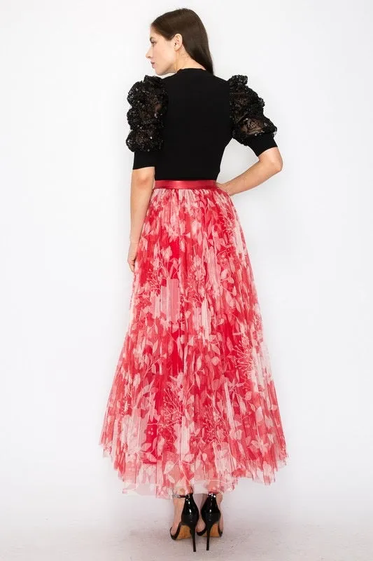 Floral mesh pleated red skirt