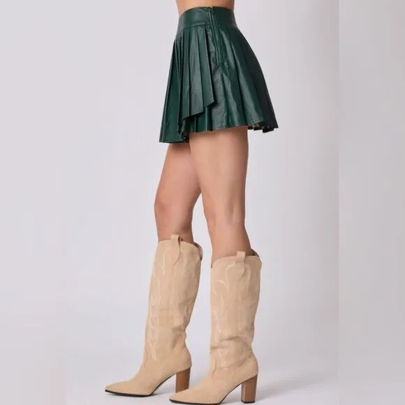 GREEN PLEATED SKIRT WITH BUILT IN SHORTS