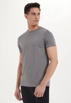 Gri Basic Bisiklet Yaka Pamuklu Regular Fit Erkek T-Shirt ESSENTIALS