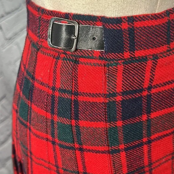 James Dalgliesh Red Plaid Tartan Scottish Kilt Pleated Wrap Skirt Size 12 UK
