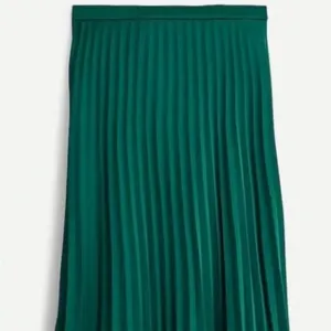 J.Crew Gwyneth Pleated Slip Skirt in Emerald Green