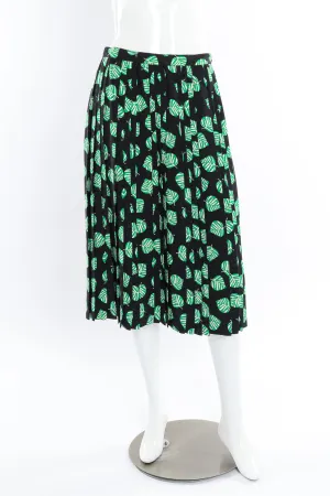 Leaf Print Pleated Skirt
