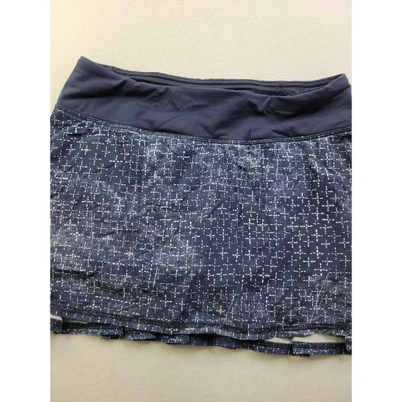Lululemon Women's 4 Pace Setter Tennis Skirt Navy Print Lined Vented Pleated
