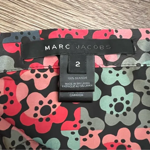 Marc Jacobs 100% silk floral checkered pleated skirt