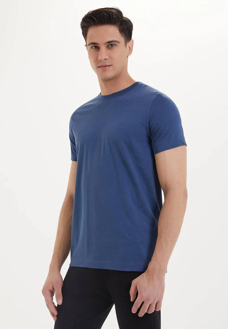 Mavi Basic Bisiklet Yaka Pamuklu Regular Fit Erkek T-Shirt ESSENTIALS
