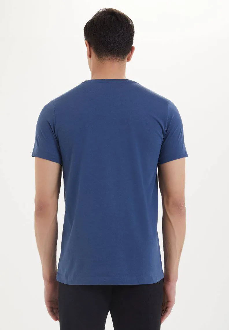 Mavi Basic Bisiklet Yaka Pamuklu Regular Fit Erkek T-Shirt ESSENTIALS