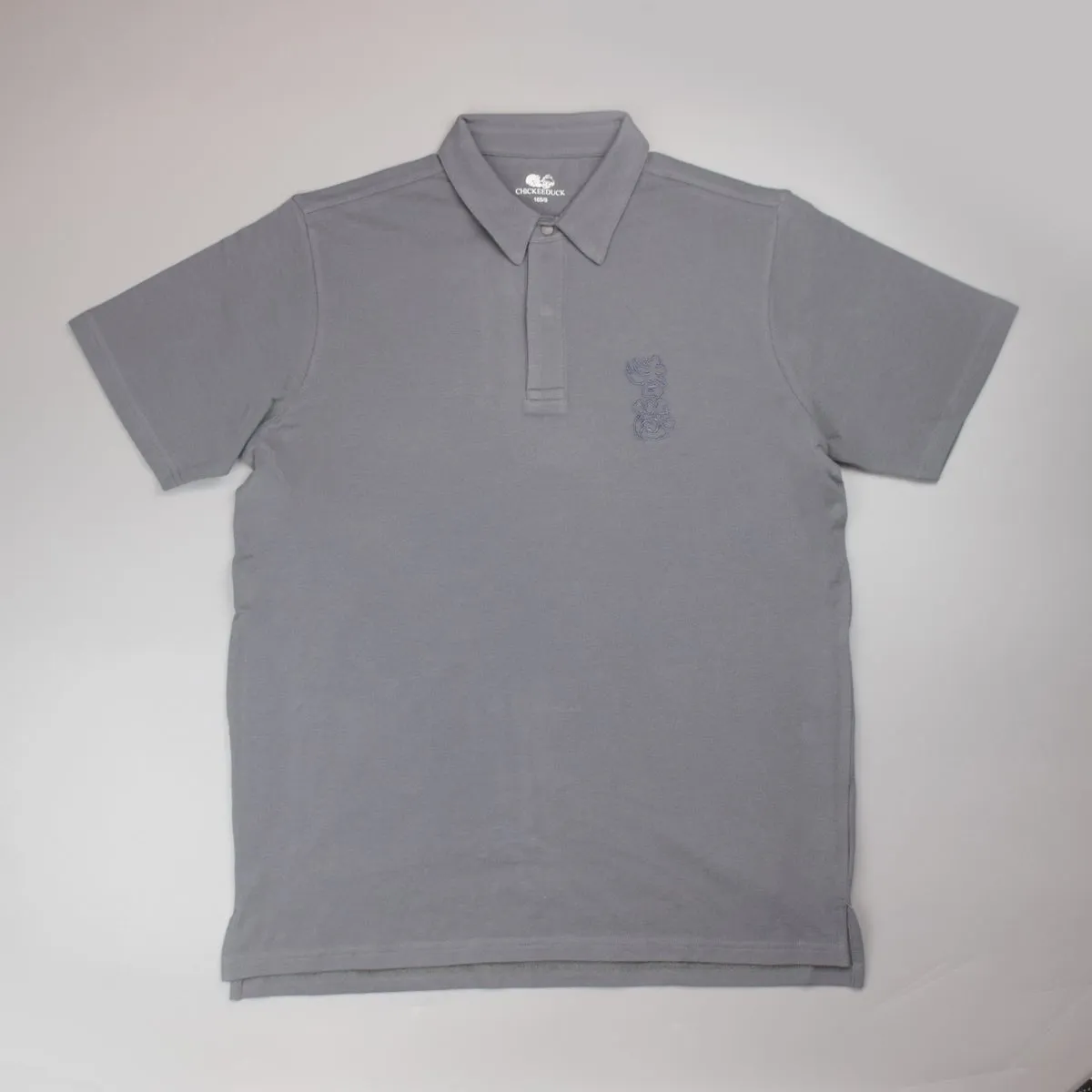 MEN’S WOVEN “HK” EMBROIDERY POLO 男裝「香港加油」暗紋繡花 POLO