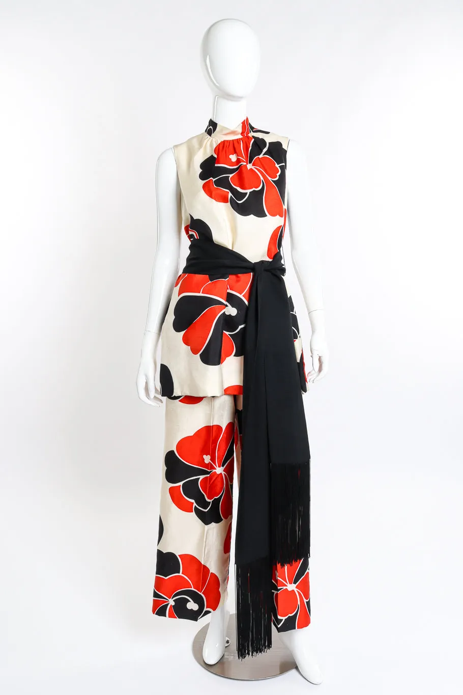 Mod Flower Top, Pant & Sash Set