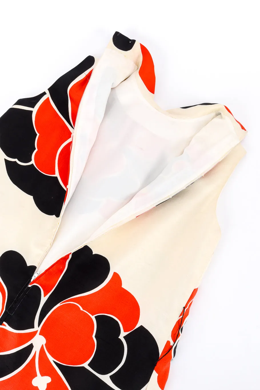 Mod Flower Top, Pant & Sash Set