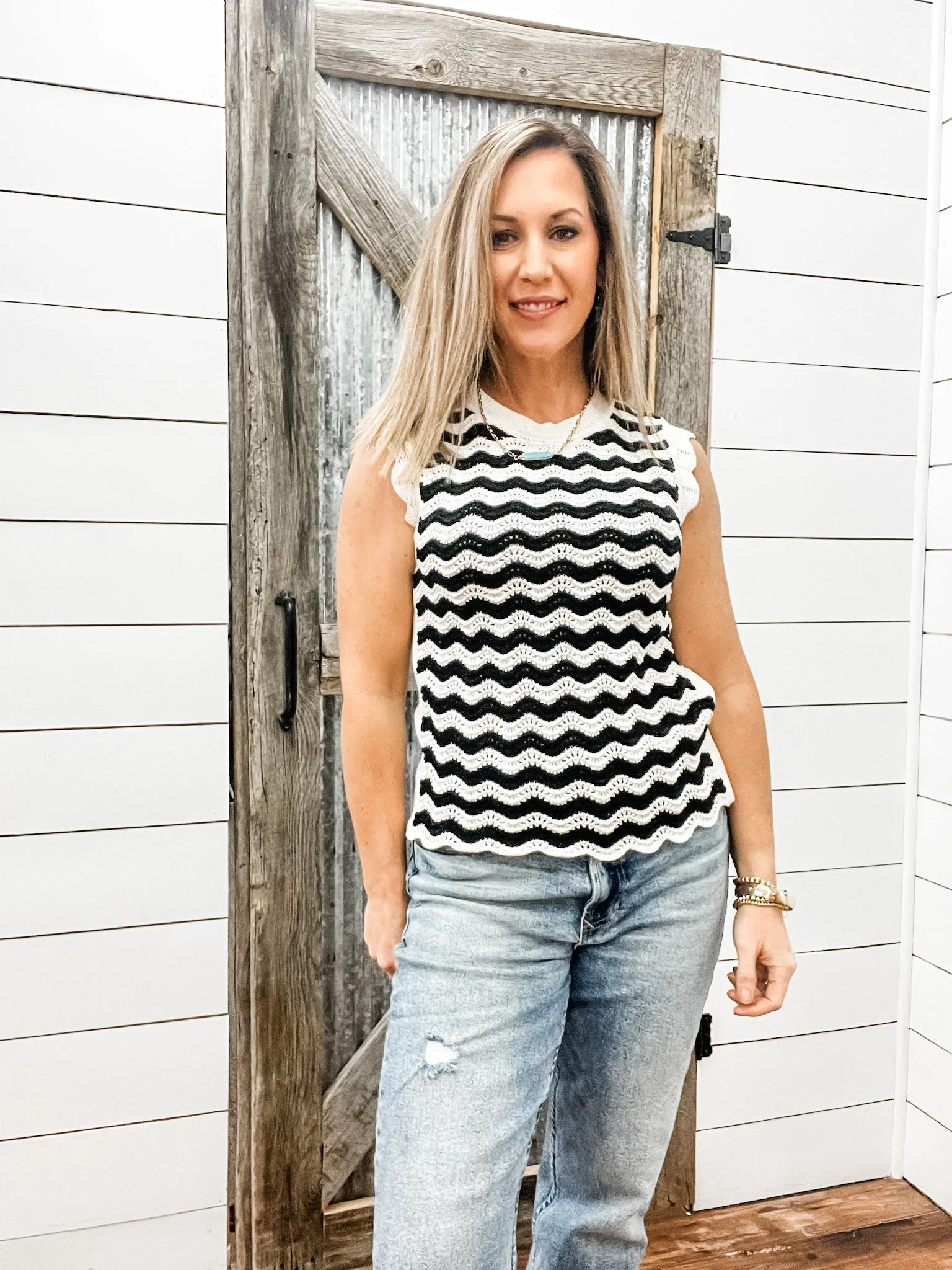 Nami Top Black & Cream