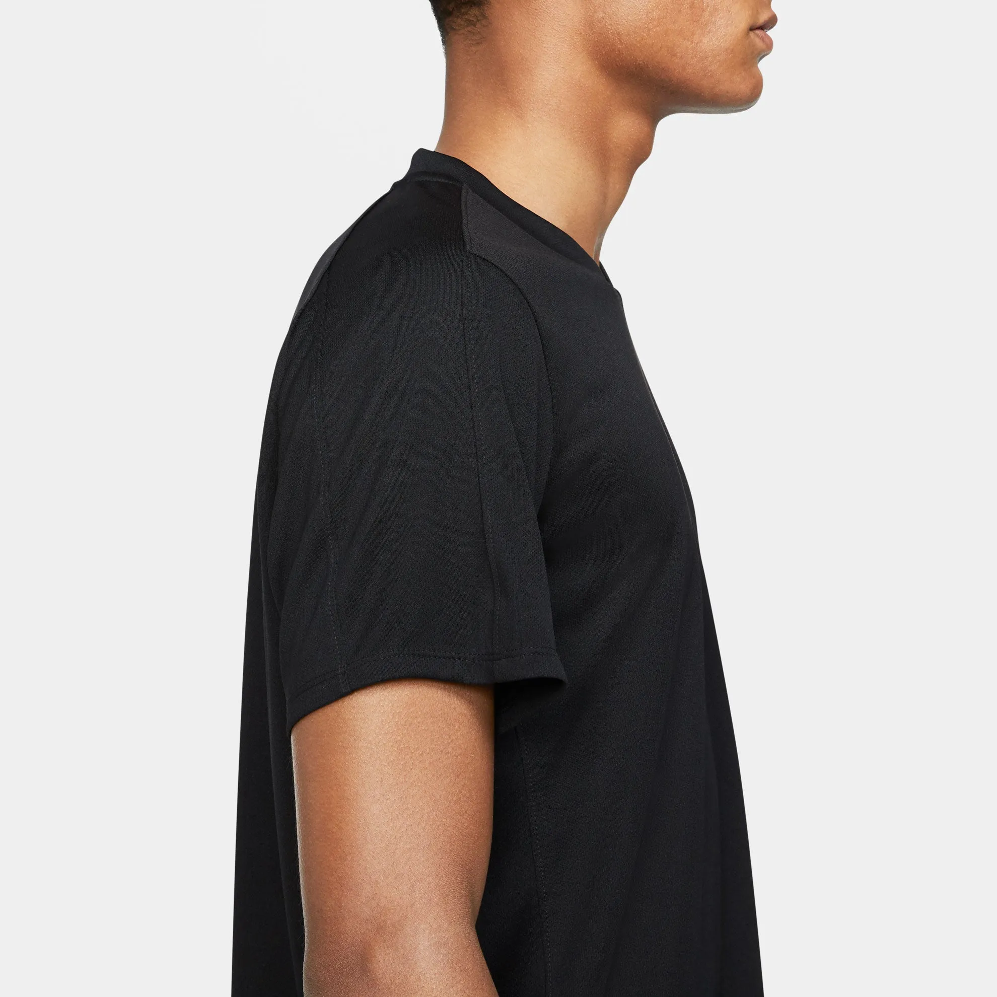 Nike Men's Dri-FIT Victory Top (Black/White)