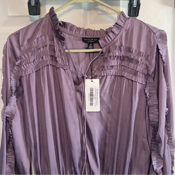 NWOT Current Air long sleeve lilac ruffle dress with pleated skirt, above kneee