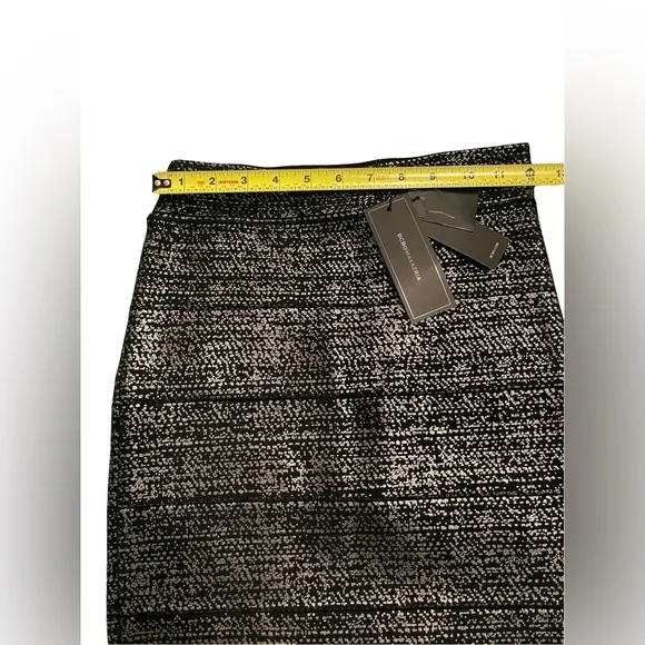 NWT BCBGMaxazria Josie Bodycon Mini Skirt Black Gun Metal Size XS