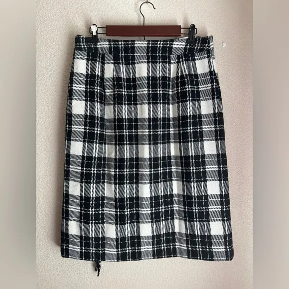 NWT Talbots Black &amp; White Ice Plaid Tartan Wool Blend Fringe Wrap Skirt 10