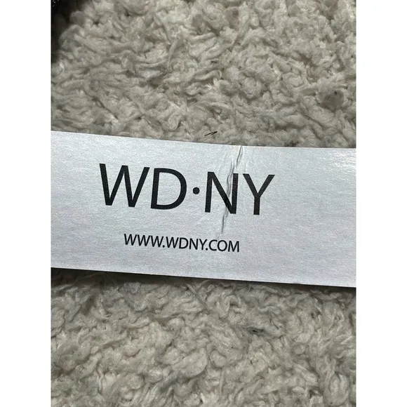 NWT WDNY Women's Size 1X Plus Pleated Midi Skirt Silver Metallic