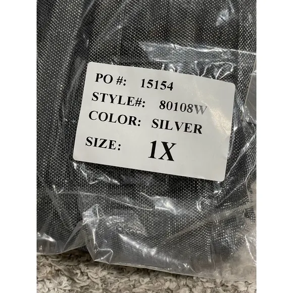 NWT WDNY Women's Size 1X Plus Pleated Midi Skirt Silver Metallic