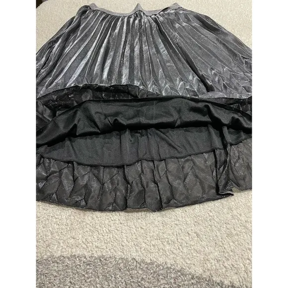NWT WDNY Women's Size 1X Plus Pleated Midi Skirt Silver Metallic