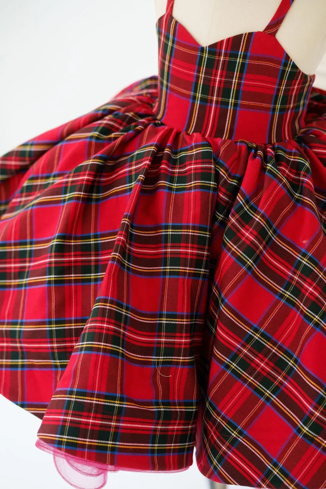 Red Tartan Straps Sweetheart Wedding Flower Girl Dress Christmas Gown
