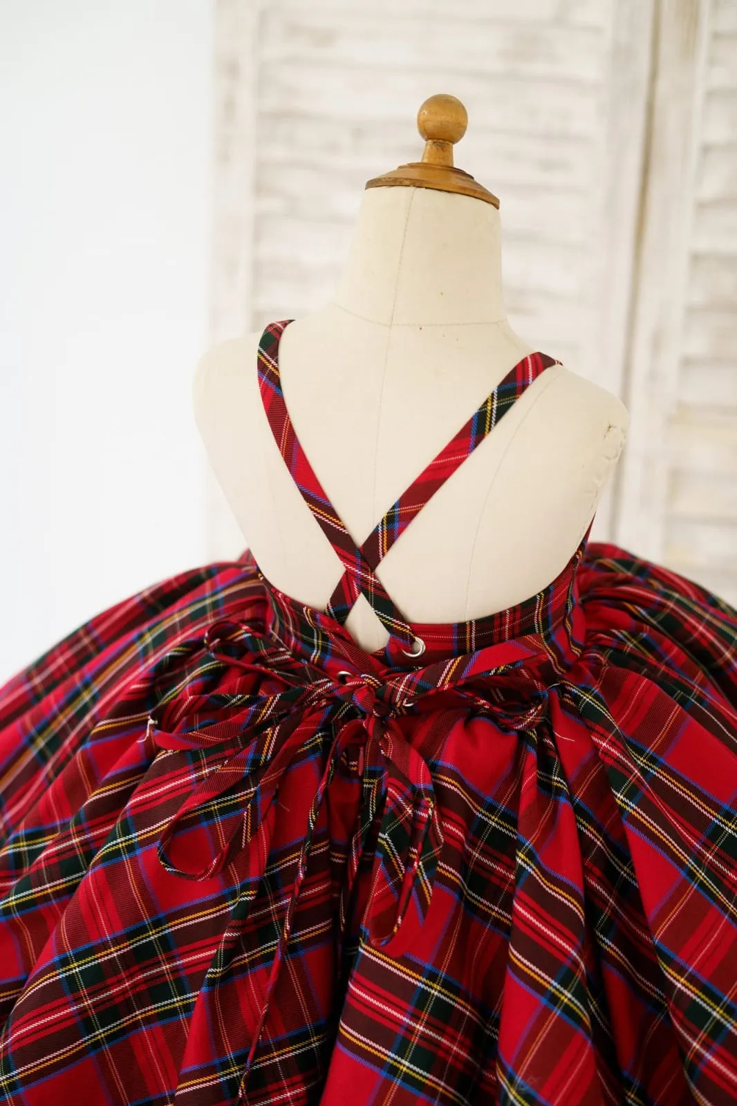 Red Tartan Straps Sweetheart Wedding Flower Girl Dress Christmas Gown