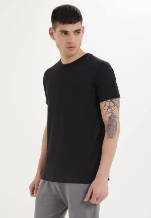 Siyah Basic Bisiklet Yaka Pamuklu Regular Fit Erkek T-Shirt ESSENTIALS