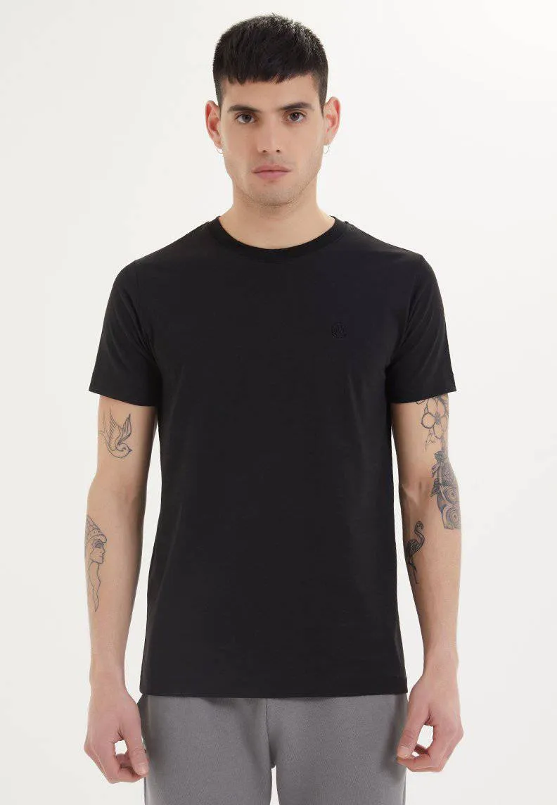 Siyah Basic Bisiklet Yaka Pamuklu Regular Fit Erkek T-Shirt ESSENTIALS