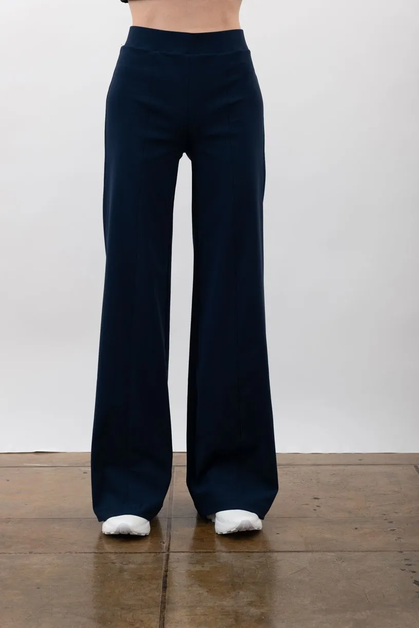 Tech Stretch Pull Up Wide Pant - RUBIE