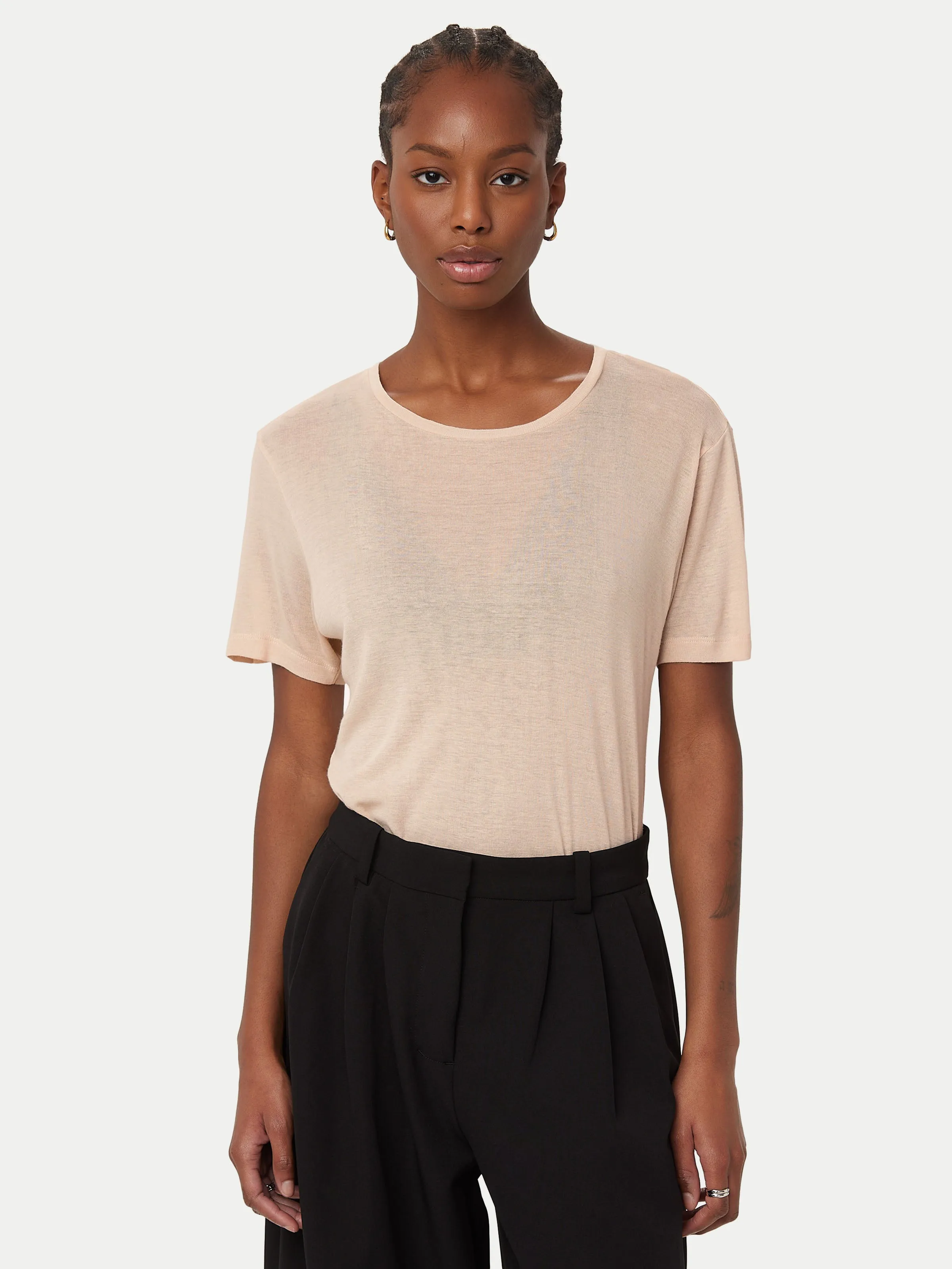 The Fluid T-Shirt  in Grey Morn