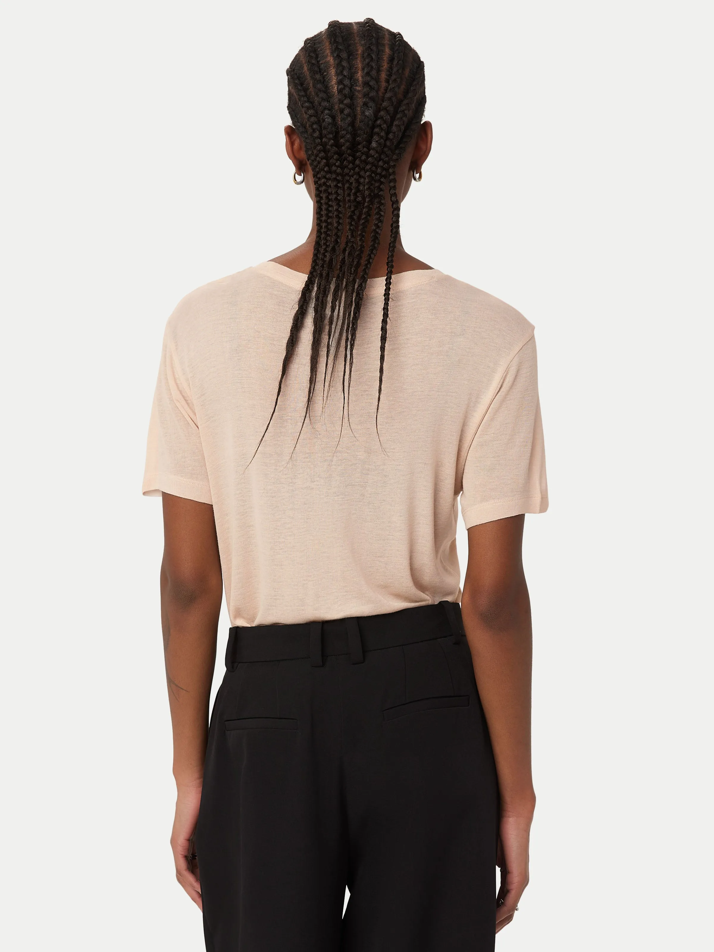 The Fluid T-Shirt  in Grey Morn