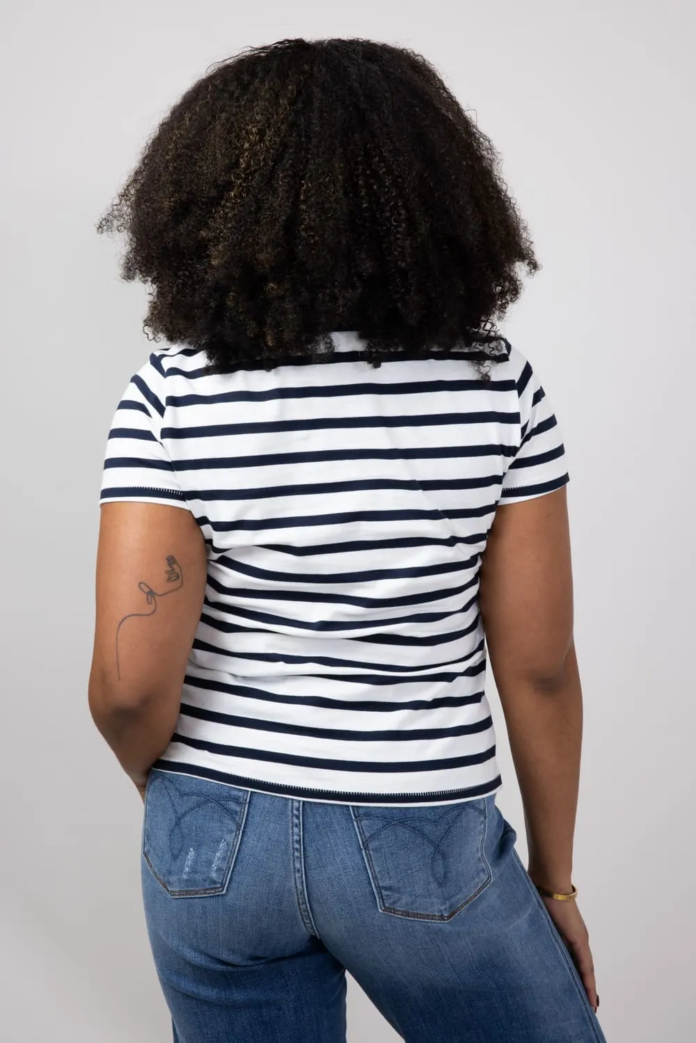 Thread & Supply Asher Striped T-Shirt for Women in White/Navy | T2940CKNTS-WHITENAVY