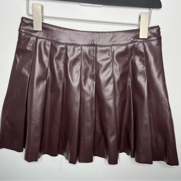 Vici Pauline Pleated Leather Skirt and Keep it Together Bodysuit Set S