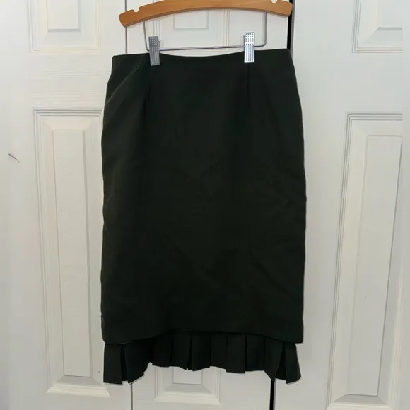 Vintage Y2K Valentino Pencil Skirt, Pleats at Hem, Wool, Dark Green, Size 2
