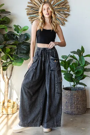 Washed Wide Leg Pocket Pant