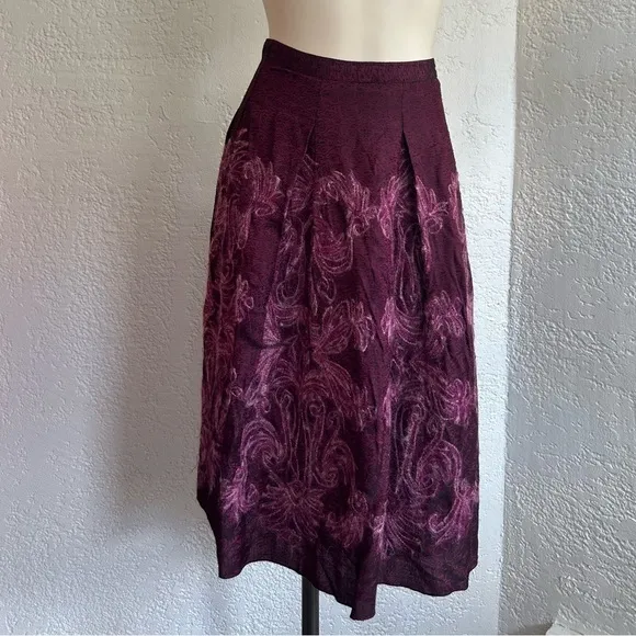 WEEKEND Max Mara floral pleated thin skirt SZ 2( run big )