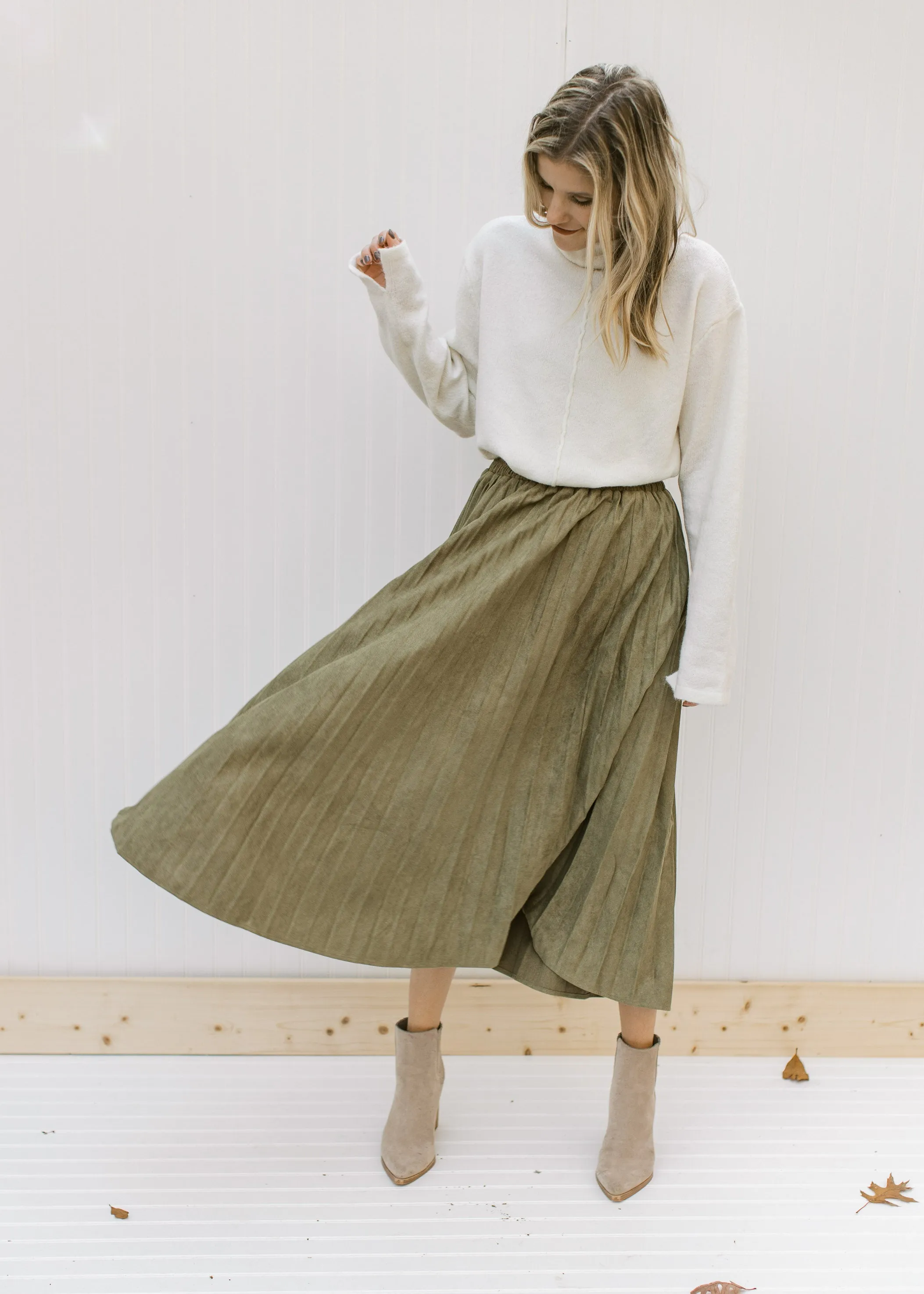 X Pleated Olive Skirt