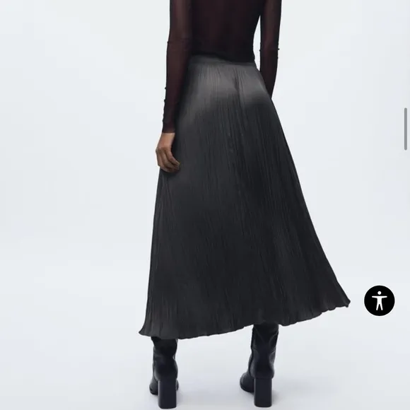 Zara Pleated Maxi Skirt Elastic Waist XS/S NWT Charcoal
